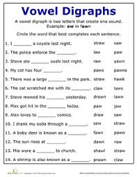 Practice Reading Vowel Dipthongs Aw Worksheet Education Com Phonics Worksheets Free 2nd Grade Reading Worksheets Phonics Worksheets
