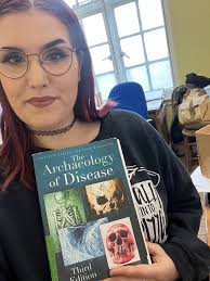 Hi Is there such a thing as a book of monumental inscriptions/gravestone  inscriptions that covers all of the Avoch burial sites?