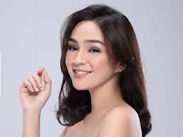 Dikabarkan bahwa artis inisial st dan ma terlibat kasus prostitusi online di wilayah jakarta utara. 5 Potret Cantik Shoumaya Tazkiyyah Artis Yang Diduga Inisial St Prostitusi Online Okezone Lifestyle