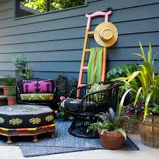 We believe in providing old fashioned customer service. Miller Paint Made Here For Here