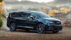 Discover the all new 2021 chrysler pacifica hybrid featuring best in class fuel economy and other family friendly features. 2021 Chrysler Pacifica First Drive Review Awd And Plug In Hybrid Variants Reign Supreme Forbes Wheels