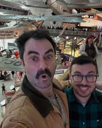 Adam Lax (@aplaxcomedy) • Instagram photos and videos