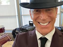 Dj available Dec. 12 near in laspinas