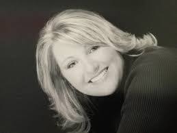 Donna Townes's Instagram, Twitter & Facebook