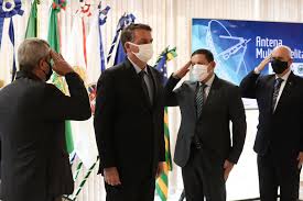 Maybe you would like to learn more about one of these? Planalto Ja Considera Voto Impresso Inviavel Em Comissao E Dificil Em Plenario 26 07 2021 Poder Folha