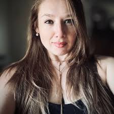 Diane Becerra (@dianebecerra)