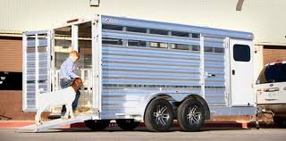 Smaller gooseneck flatbeds can weigh as little as 4,700 pounds. Aluminum Horse Trailers Livestock Trailers Exiss Trailers