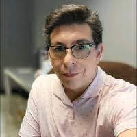 Vanessa Reta's Instagram, Twitter & Facebook