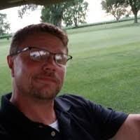 Mark Schuett's Instagram, Twitter & Facebook