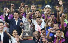 Fa cup atau piala fa merupakan kompetisi sepakbola di inggris yang mempertemukan tim dari liga utama inggris (epl), dan divisi cahmpionsip inggris. Pahang Juara Piala Fa 2018