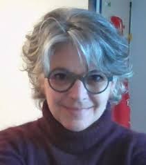 Algal holobionts: challenges and opportunities