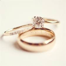 Descubrí la mejor forma de comprar online. Marriage Rings Idee Blog Mariage Phrases A Graver Sur Alliances Marriage Rings Are The Jewel Engraved Wedding Rings Engraved Engagement Ring Wedding Rings