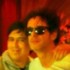 Roberto Limas's Instagram, Twitter & Facebook