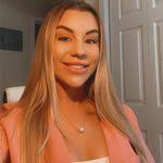 Samantha Adkison's Instagram, Twitter & Facebook