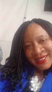 Hey there everyone! My name is Michaela and I just graduated with my MBA  and am a Simpson Alumni! I continued to work at Simpson post graduation and  was able to partner