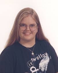 Lisa Gladish's Instagram, Twitter & Facebook