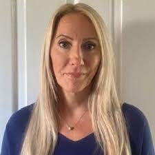 Paula Mayne's Instagram, Twitter & Facebook