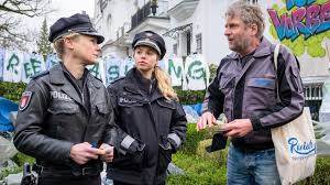 As a cyberpunk, you grab technology buy the throat and hang on. Die Party Ist Vorbei Zdfmediathek