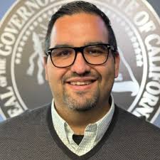 californiafilmcommission #creativeeconomy #filmincalifornia #mozaicmedia  #entertainmentindustry #taxcreditprogram #baywatch #thenightagent  #puttingthepiecestogether