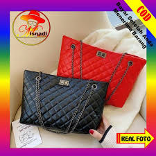 Maybe you would like to learn more about one of these? Jual Tas Cewek Tali Rantai Shoulder Bag Wanita Korean Fashion Kekinian 2021 Merah Kab Bandung Misnadi Store Tokopedia