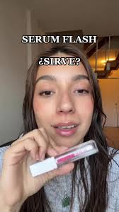 Reseña del Serum Flash: ¿Aumenta las Pestañas?