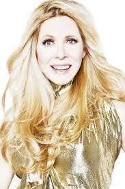 Dianna Hart's Instagram, Twitter & Facebook