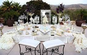 Afsaneh Sargordian S Sofreh Aghd For Atusa S Wedding Persian Wedding Iranian Wedding Persian Weddings Sofreh Aghd