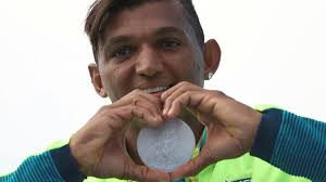 He was born on january 3, 1993 and his birthplace is brazil. Isaquias Queiroz Dos Santos Acheiusa