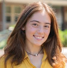 Amanda Loo's Instagram, Twitter & Facebook