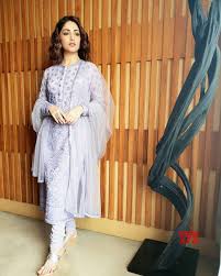 12 224 816 tykkäystä · 193 508 puhuu tästä. Actress Yami Gautam Insta Stills Social News Xyz