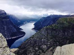 Sov komfortabelt i nydelege omgjevnader på trolltunga hotel i odda, hardanger. Hike To Trolltunga Troll S Tongue Mountain Hike Outdooractive Com