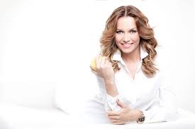 + add or change photo on imdbpro ». Toman Szabina Az Ujrakezdett Elet Es A Sikerek Ara Hetkoznapi Hosnok