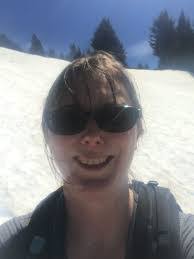 Jodi Gee's Instagram, Twitter & Facebook