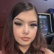 Any dancers/strippers available