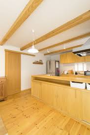 平屋 キッチン ダイニング インテリア実例 freeqhomes freeq loafer 平屋 平屋 a キッチン ダイニング インテリア interior kitchen dining 対面キッチン キッチン収納 カウンターキッチン 梁 無垢の床 新 家 おしゃれな家 インテリア