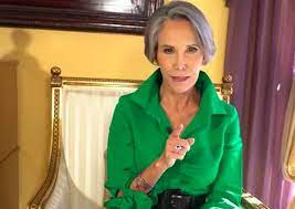 ESO NO ES FANTASÍA, ES MANIPULACIÓN”: FLORINDA MEZA ARREMETE CONTRA  CREADORES DE LA SERIE DE CHESPIRITO - Revista Q