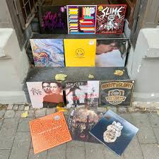 Hi all i'm looking for the floral green album by title fight on vinyl! Archiv Underdog Recordstore Koln