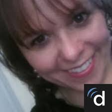 Karen Acevedo's Instagram, Twitter & Facebook