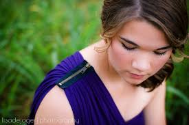 The Purple Barn: Senior Portraits: Samara