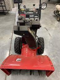 Power shift 828 4 vorwärtsgänge 2 rückwärtsgänge der motor läuft einwandfrei. Toro Power Shift 828 2 Stage Snowblower September Powersports And Rental Inventory Liquidation K Bid