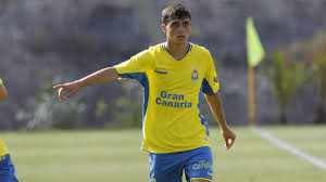 In september 2019, barcelona signed pedro 'pedri' gonzalez from las palmas, who, at the time, was only 16 years of age. Rumor Barca Made A Formal Offer For Las Palmas Midfielder Pedri Gonzalez 16 The Offer Was For 6m And To Allow Pedr Fc Barcelona Fl Scoopnest
