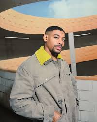 Can I get so rose 🌹 from my fans