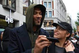John carew is a 41 year old norwegian footballer. John Carew And Pernille Juvodden Are Expecting Children Vg World Today News