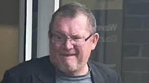 Criminal lawyer John Eaton broke bail, called 000