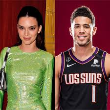 Devin booker profile page, biographical information, injury history and news. Devin Booker S Flirty Post With Kendall Jenner Raises Eyebrows E Online