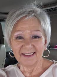 I've always wanted long hair. ￼