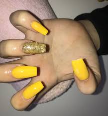 Our new range of loose glitter pots! Yellow And Gold Glitter Nailsofinstagram Acrylicnails Nailsofig Glitternails Acrylic Nails Yellow Yellow Nails Design Yellow Nail Art