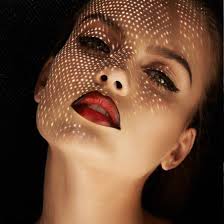You should just apply enough foundation to reduce blemishes and even out your natural skin tone. Alexandra Feraru Make Up Artist Iasi Alexandraferaru Ro Af Machiaj Profesional Iasi Make Up Mireasa Make Up De Zi Make Up Seara Microblading Sprancene Iasi