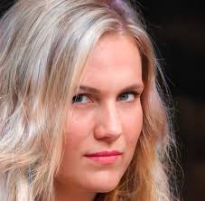 For some reason I cant up the rifle score, its been stuck in that same 3868  for some time now. Just shot mythical red deer and two male moose and it  showed