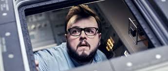 Moonfall' Review: Lunar Ludicrousness